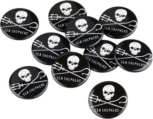 Sea-Shepherd-Button-Jolly-Roger-01.jpg