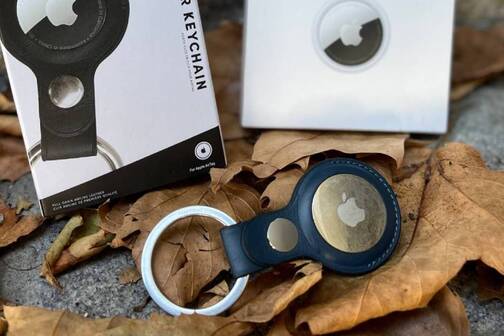 Schlüsselfinder Apple AirTag mit praktischer Hülle.