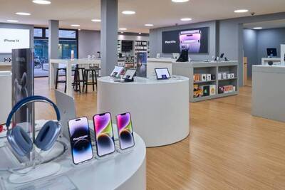DQ Solutions bietet in seinen Filialen Apple Kurse, Support, Verkauf und Reparaturen. Apple Geräte, Beratung und Reparaturen sind nur ein paar der Dienstleistungen in den DQ Solutions Filialen.
