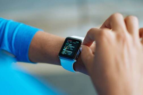 Wie die Digital Crown bei der Apple Watch funktioniert. Tipps zur Benutzung der Digital Crown an der Apple Watch.