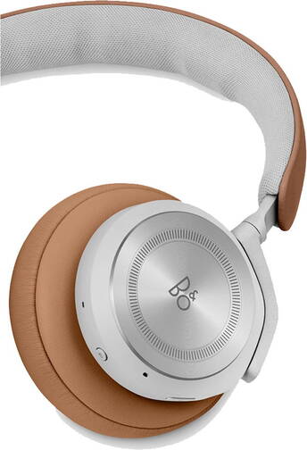 B-O-Beoplay-HX-Over-Ear-Kopfhoerer-Timber-04.jpg