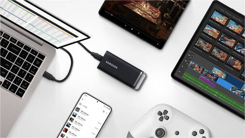 Samsung-8-TB-T5-EVO-Portable-SSD-Schwarz-05.jpg Samsung-8-TB-T5-EVO-Portable-SSD-Schwarz-05.jpg