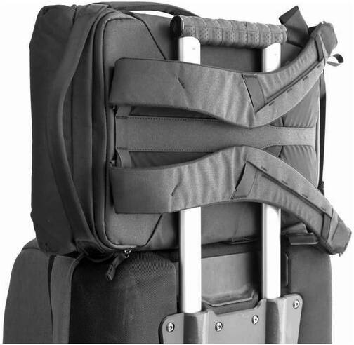 Peak-Design-Everyday-Backpack-30L-v2-Schwarz-08.jpg Peak-Design-Everyday-Backpack-30L-v2-Schwarz-08.jpg