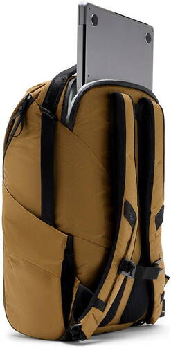 Peak-Design-Everyday-Backpack-20L-v2-Coyote-03.jpg Peak-Design-Everyday-Backpack-20L-v2-Coyote-03.jpg