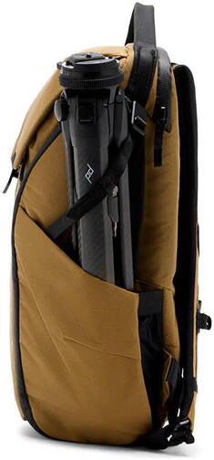 Peak-Design-Everyday-Backpack-20L-v2-Coyote-04.jpg Peak-Design-Everyday-Backpack-20L-v2-Coyote-04.jpg