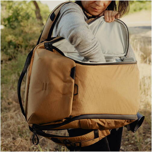 Peak-Design-Everyday-Backpack-20L-v2-Coyote-10.jpg Peak-Design-Everyday-Backpack-20L-v2-Coyote-10.jpg