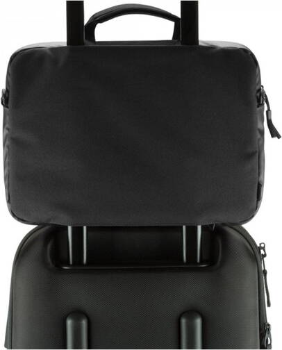 Incase-City-Brief-MB-Air-13-M4-2025-MB-Pro-13-M3-2024-Schwarz-04.